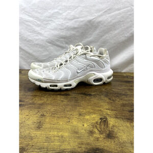 Nike Air Max Plus TN Shoes Men 8.5 White Running Sneaker Training Run Casual